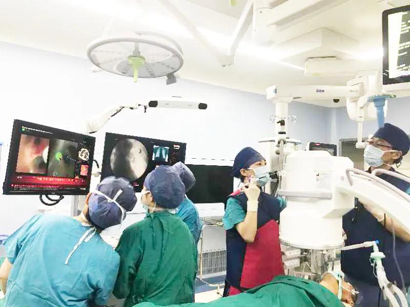 西安国际医学中心医院呼吸内科完成西北地区首例LungPro全肺导航系统引导下BTPNA手术